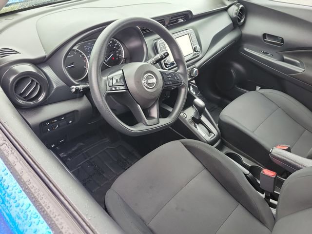Used 2023 Nissan Kicks S image 6