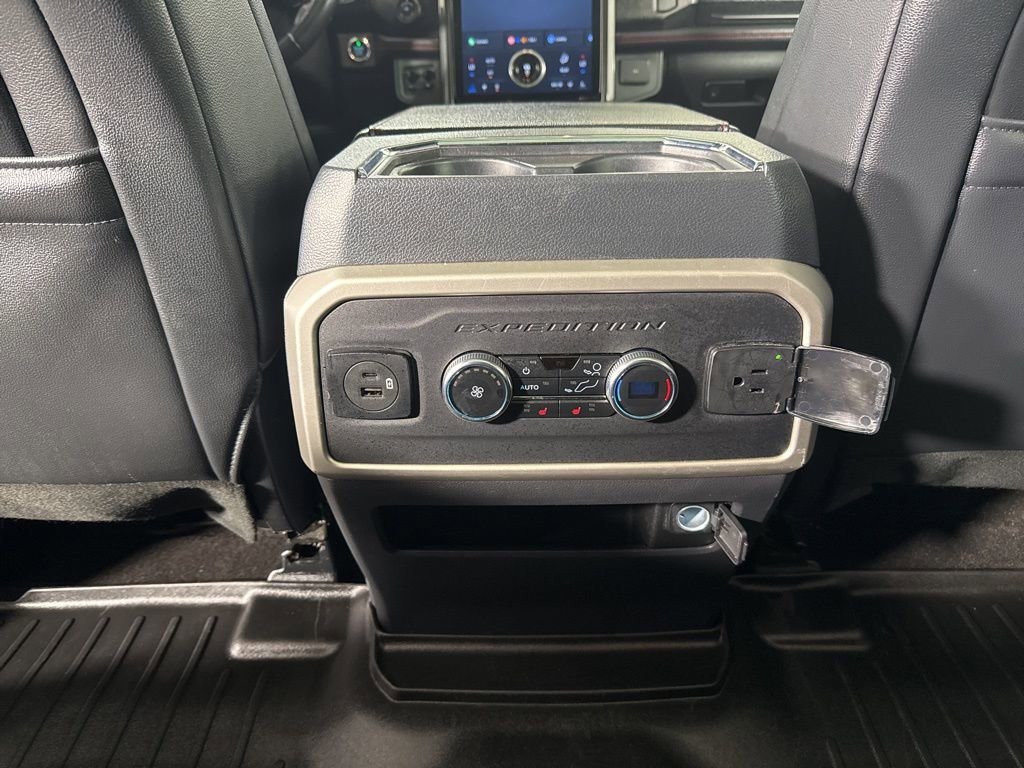 Used 2023 Ford Expedition Max Limited image 36