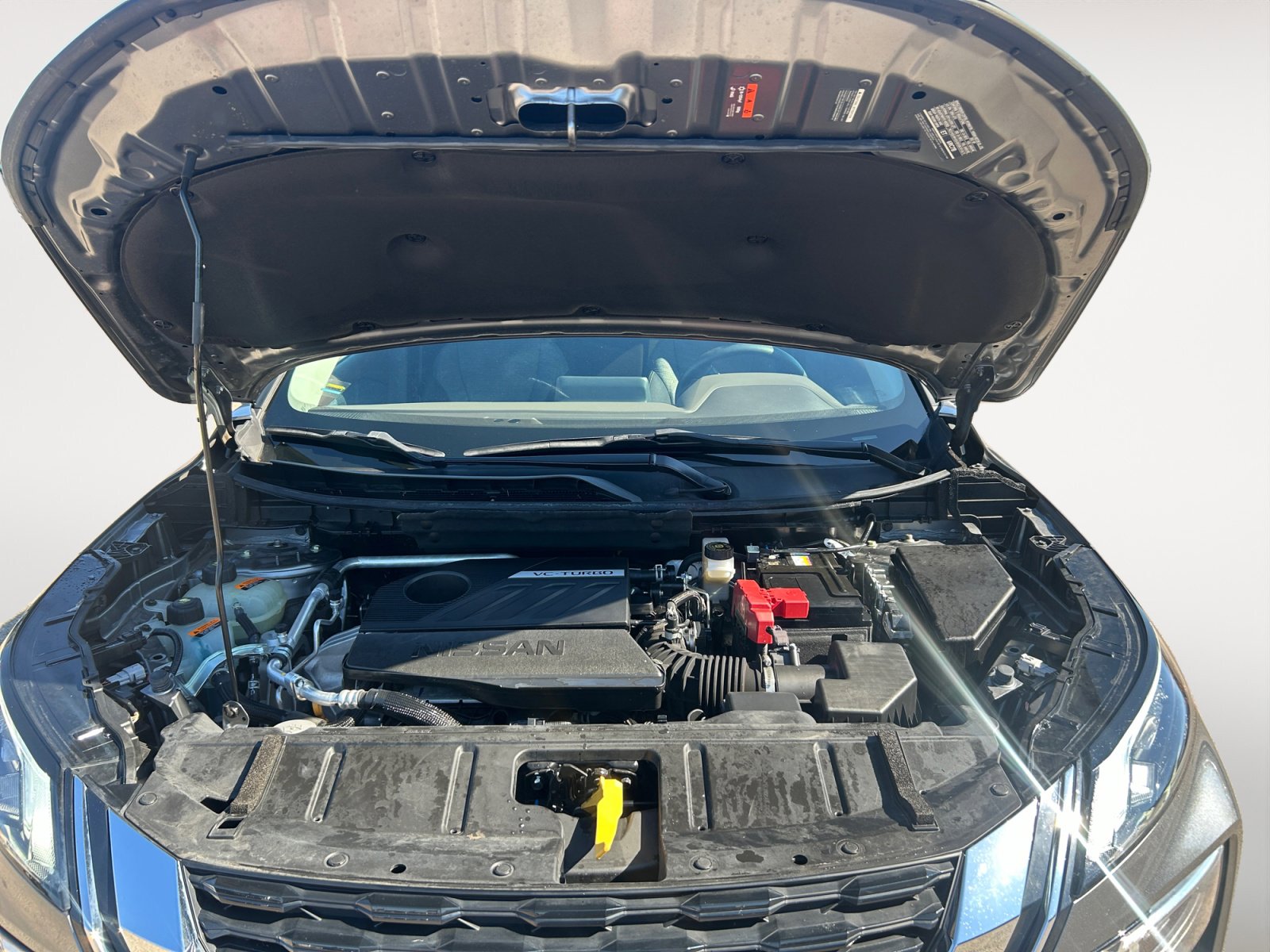 Used 2023 Nissan Rogue SV image 27