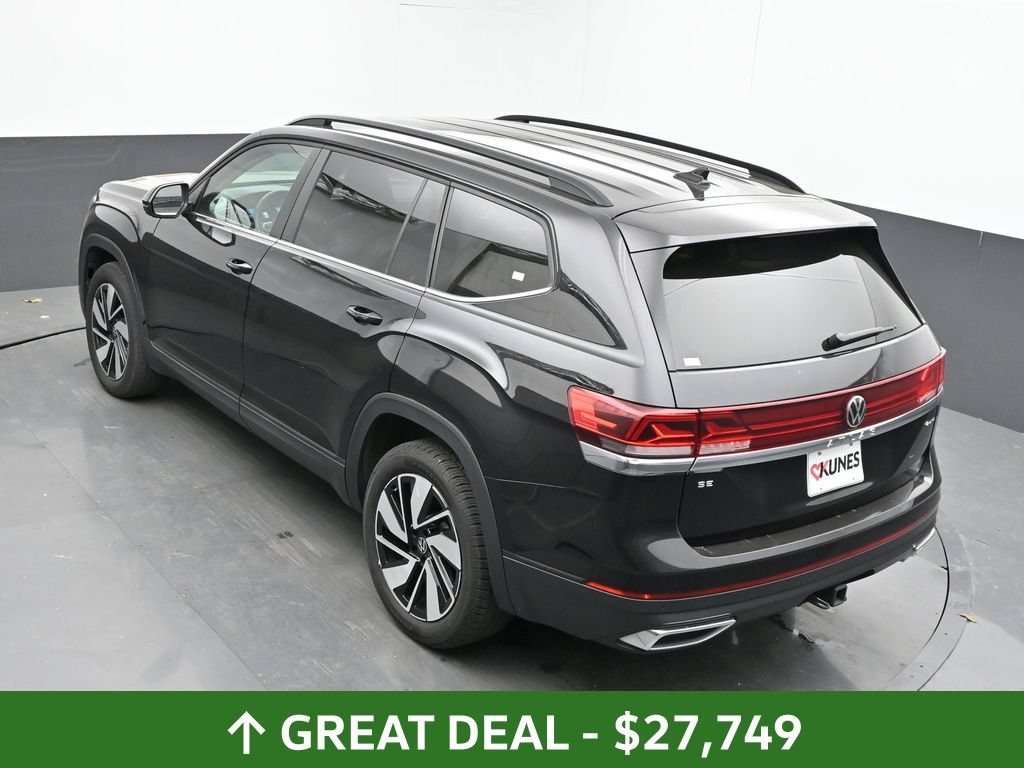 Used 2024 Volkswagen Atlas SE AWD/4WD image 47