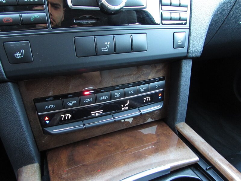 Used 2013 Mercedes-Benz E 350 4MATIC Wagon image 20