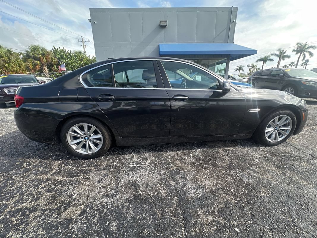 Used 2016 BMW 528i xDrive Sedan AWD/4WD image 7