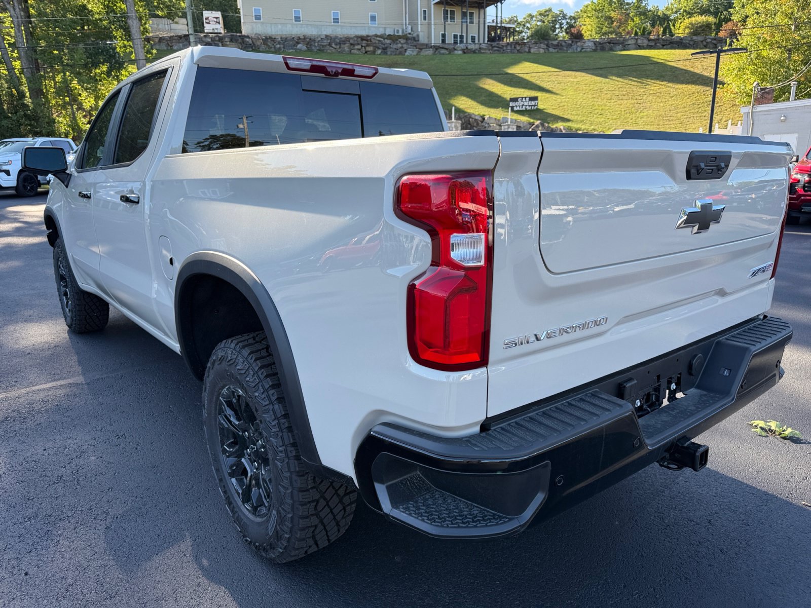 New 2026 Chevrolet Silverado 1500 ZR2 AWD/4WD image 16