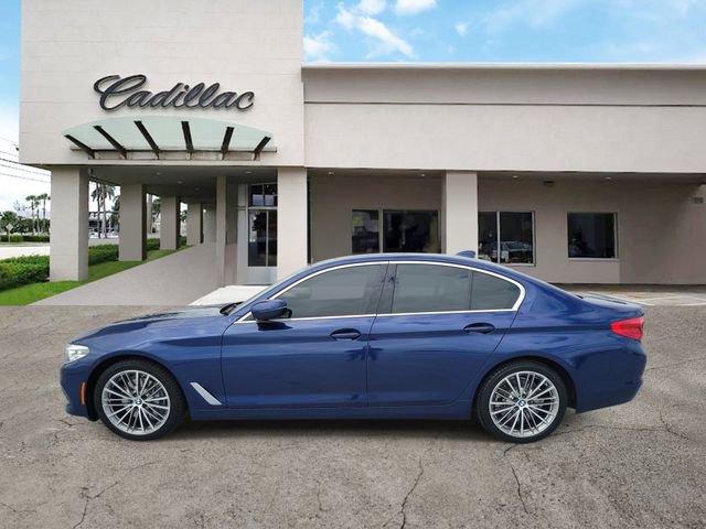 Used 2020 BMW 540i w/ Convenience Package RWD image 2
