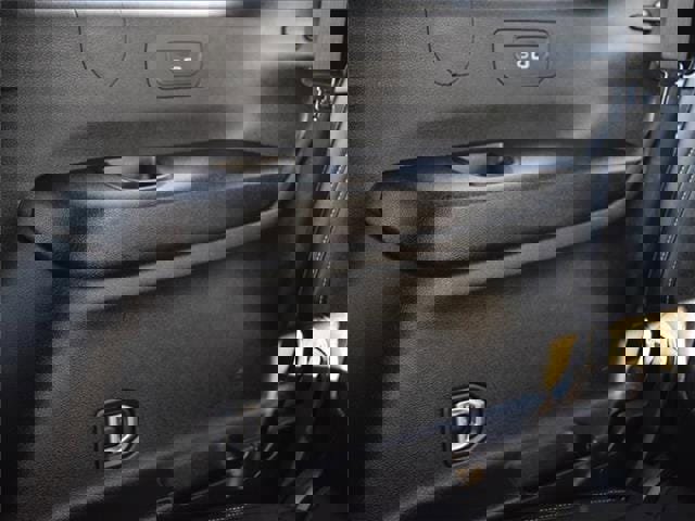 Used 2023 Jeep Grand Cherokee L Laredo image 37