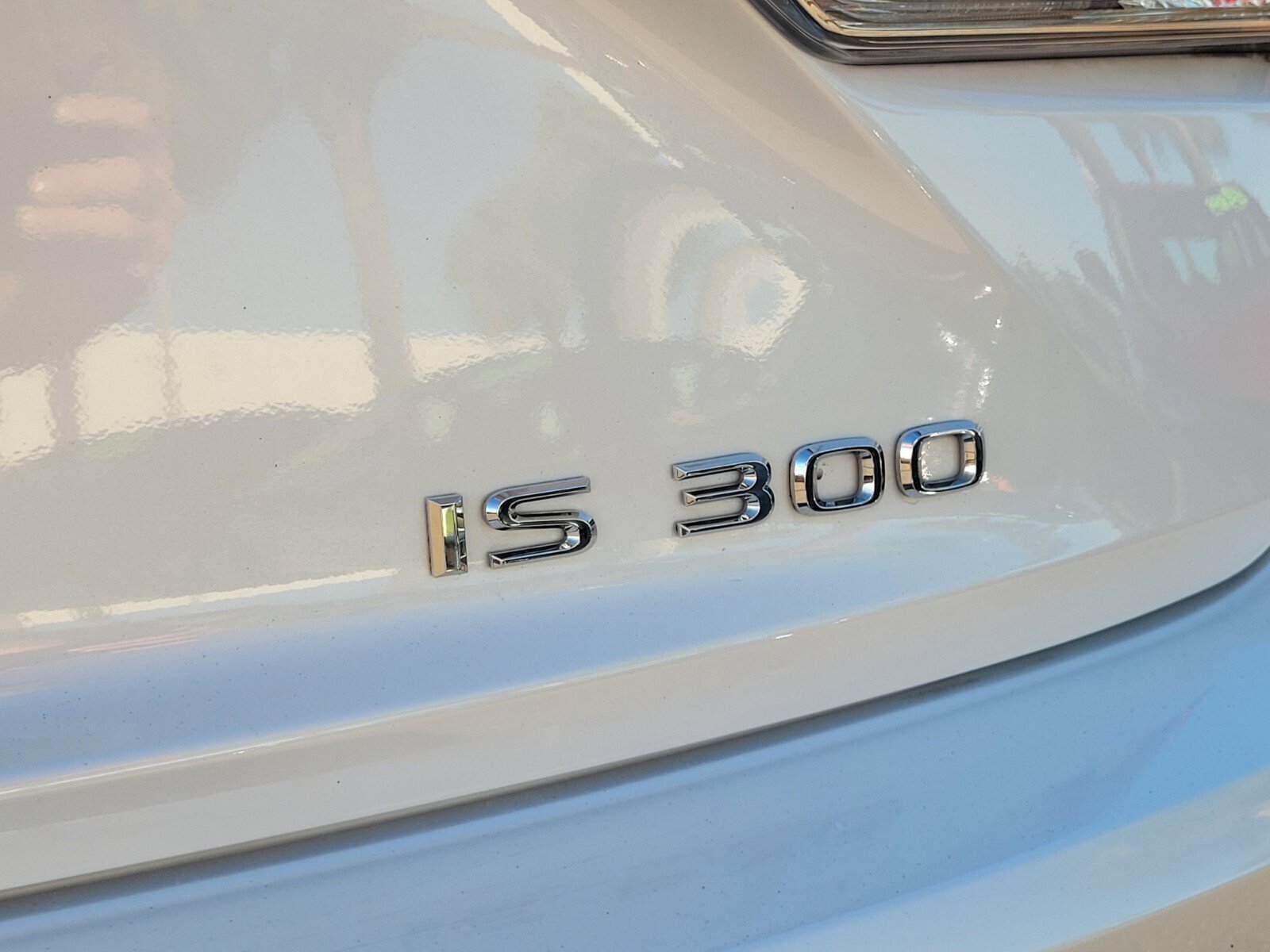 Used 2020 Lexus IS 300 image 10