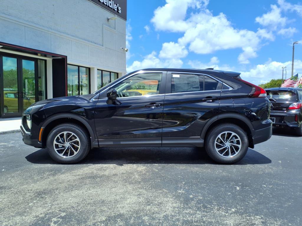 New 2025 Mitsubishi Eclipse Cross ES image 2