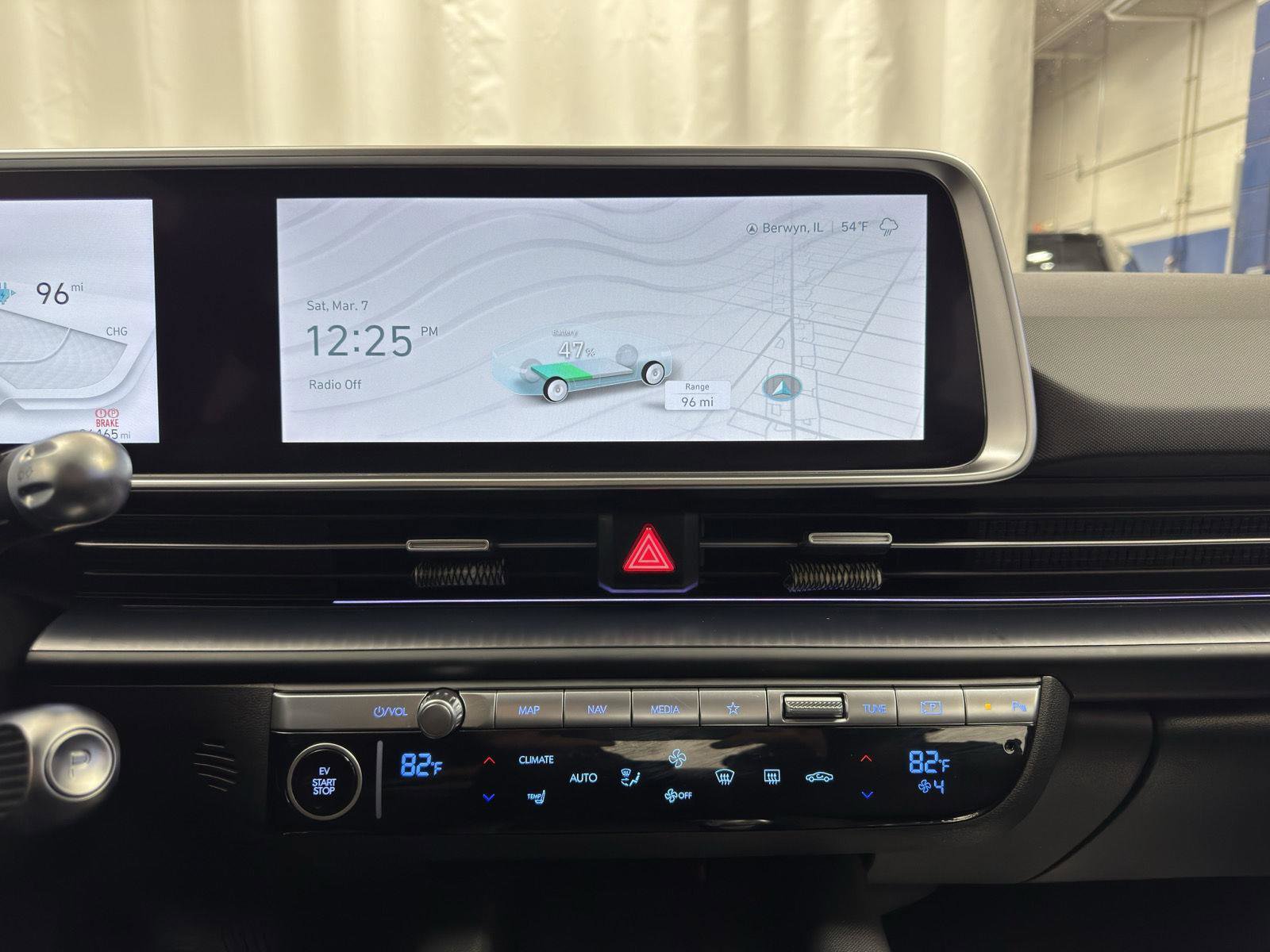 Used 2025 Hyundai Ioniq 6 SEL AWD/4WD image 21