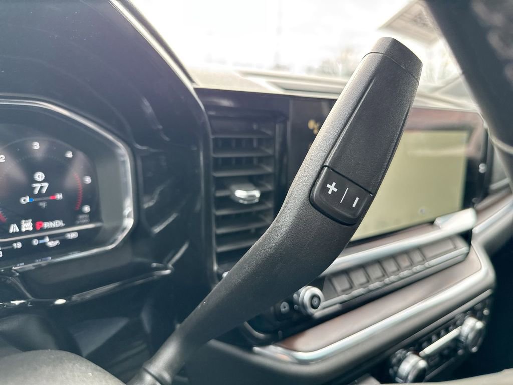 Used 2024 GMC Sierra 2500 SLT image 17