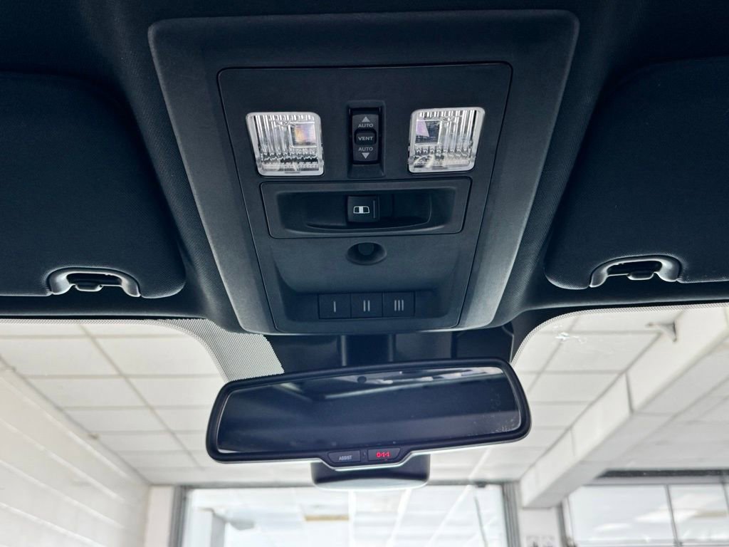 Used 2017 RAM 1500 Limited image 21