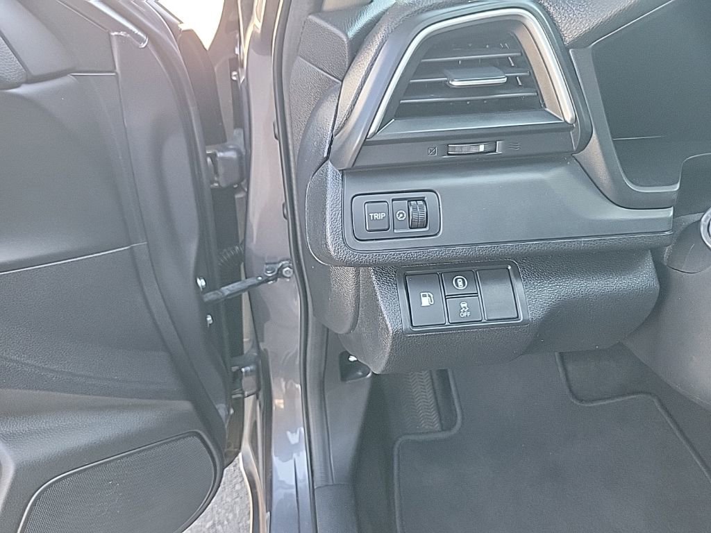 Used 2019 Honda Insight Touring image 21