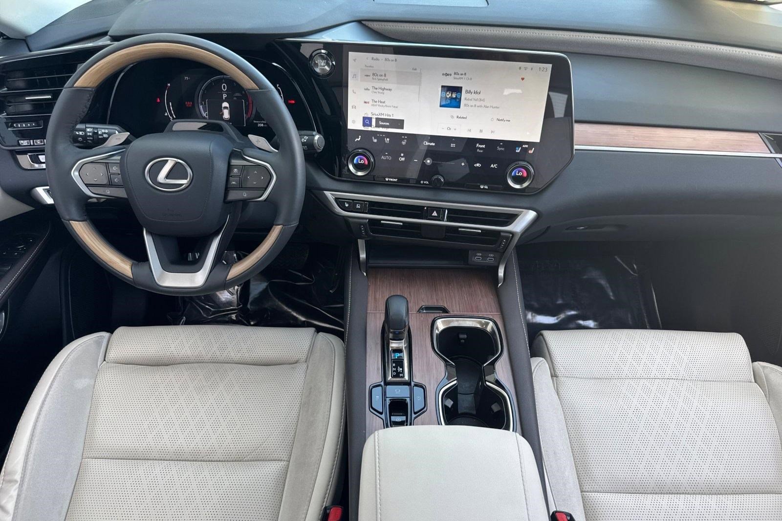 Used 2024 Lexus RX 350 FWD w/ Convenience Package image 29