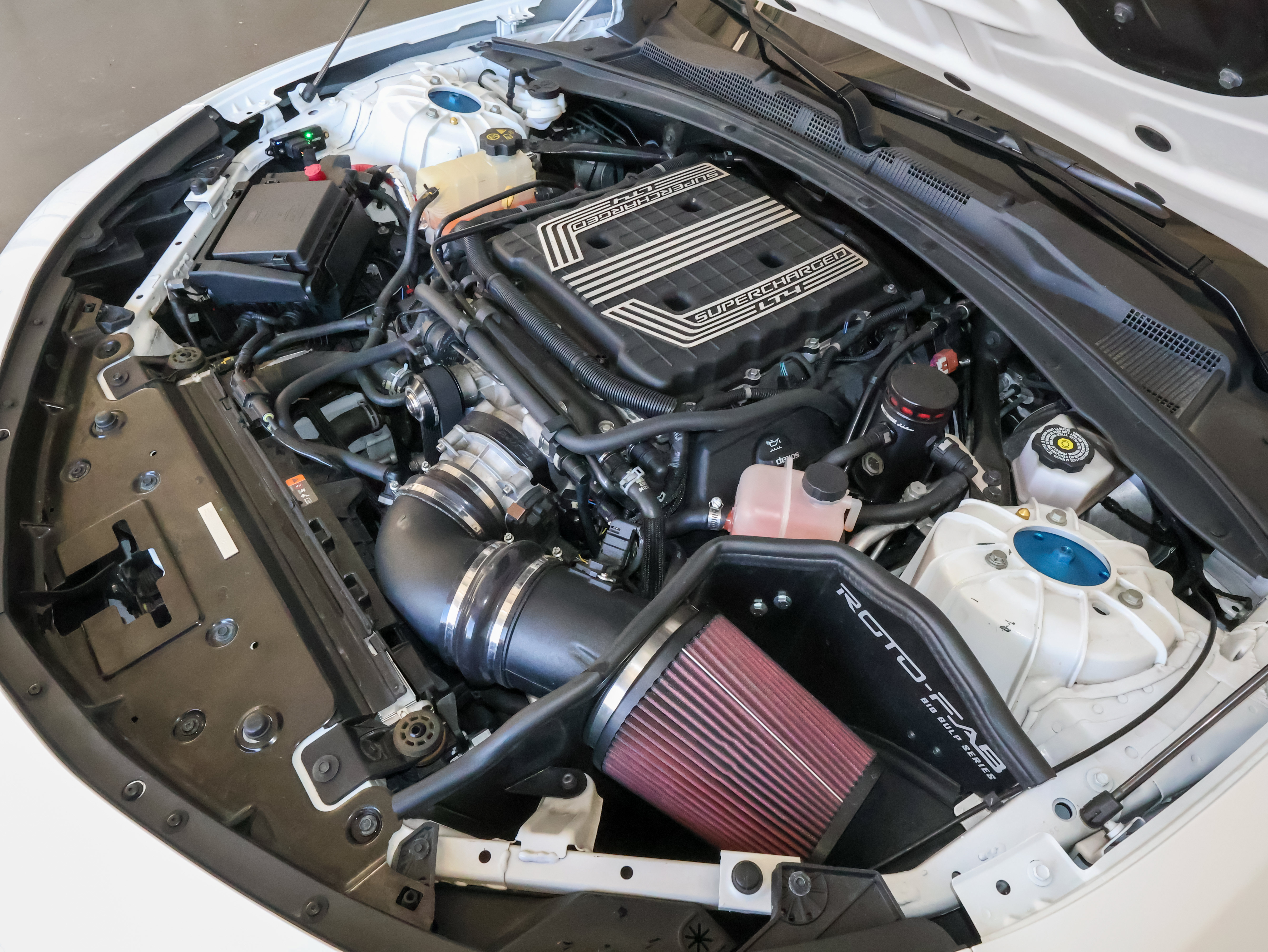 Used 2018 Chevrolet Camaro ZL1 RWD image 13