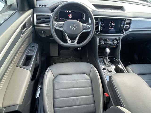 Used 2023 Volkswagen Atlas Cross Sport SEL Premium R-Line image 15
