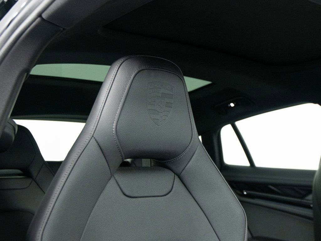 New 2026 Porsche Panamera 4 image 35