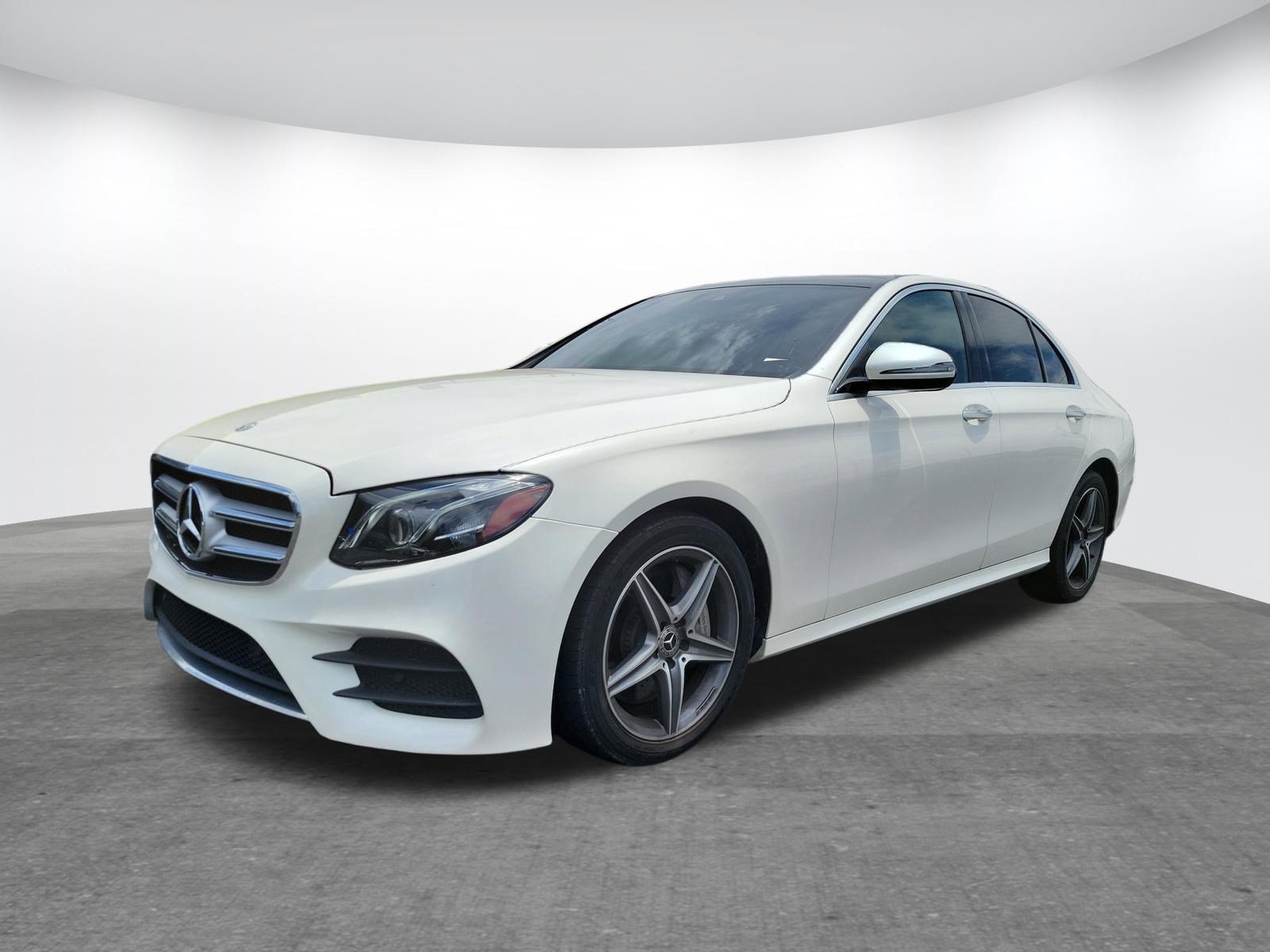 Used 2020 Mercedes-Benz E 350 4MATIC Sedan image 18