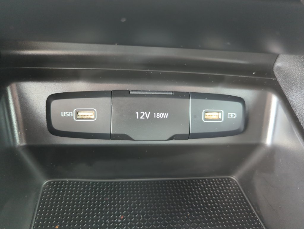 Used 2023 Hyundai Santa Cruz SEL AWD/4WD image 37