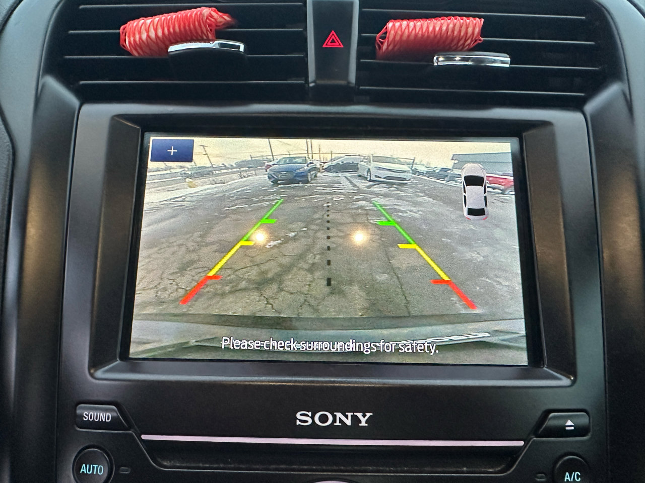 Used 2020 Ford Fusion Titanium image 31