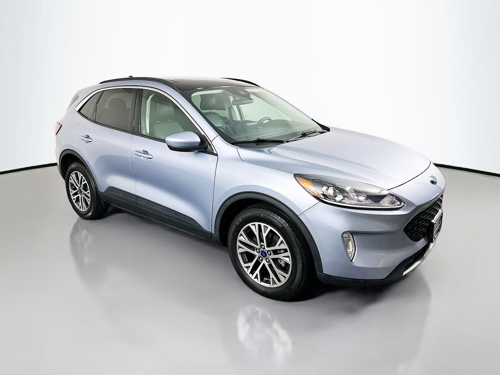 Used 2022 Ford Escape SEL AWD/4WD image 1