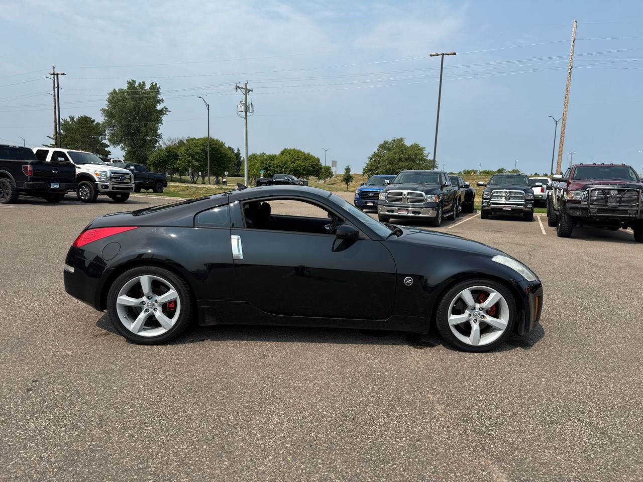 Used 2006 Nissan 350Z Coupe RWD image 6