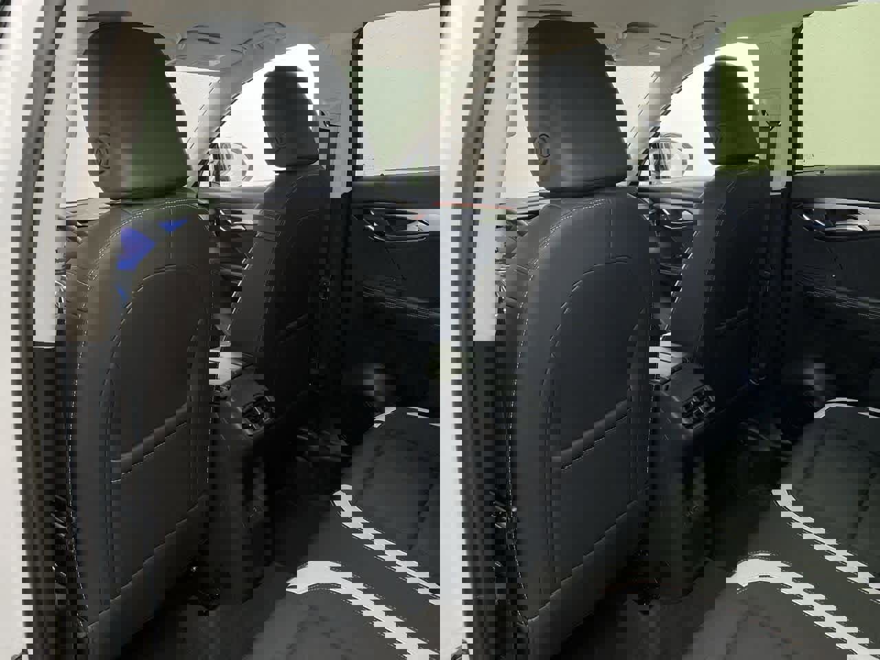 Used 2025 Buick Envision Sport Touring image 15