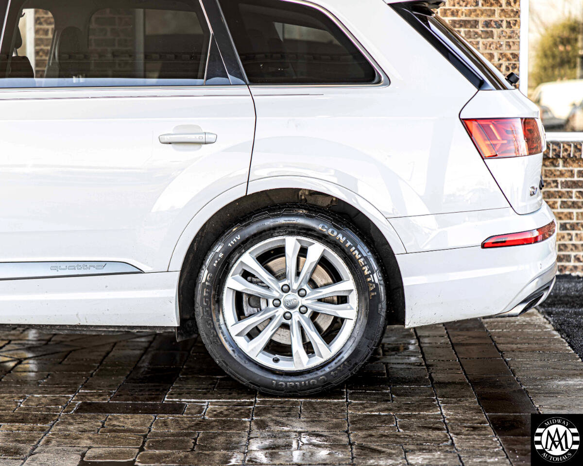 Used 2017 Audi Q7 3.0T Premium Plus image 7