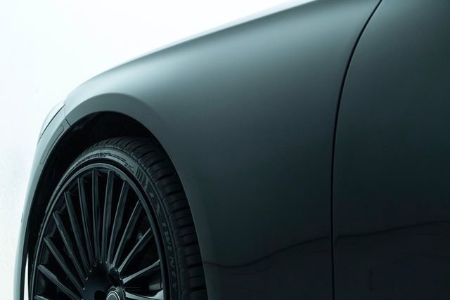 Used 2022 Mercedes-Benz S 500 4MATIC w/ AMG Line Package image 21