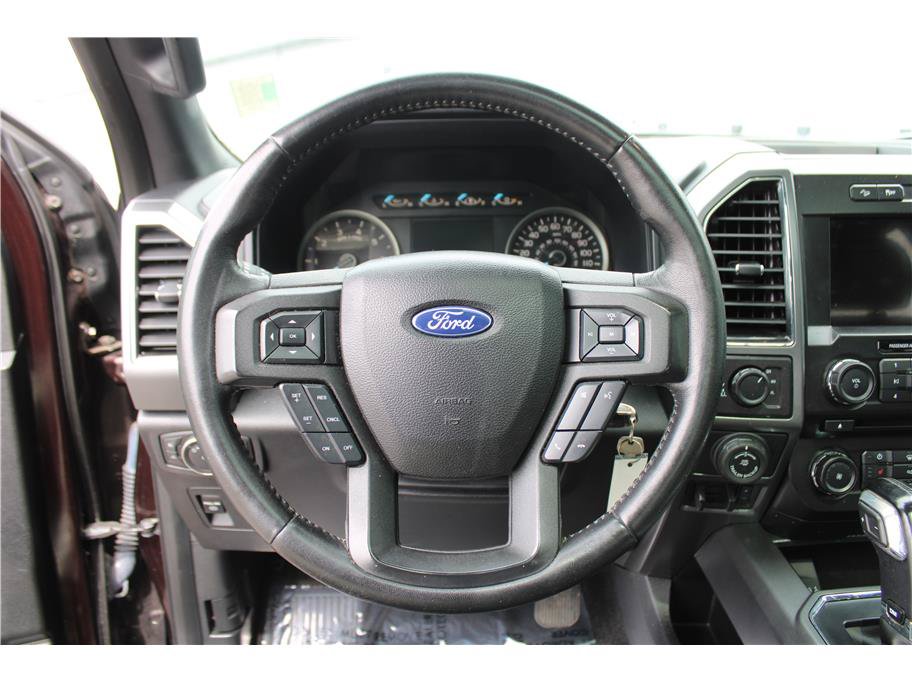 Used 2018 Ford F150 XLT w/ Equipment Group 302A Luxury AWD/4WD image 17