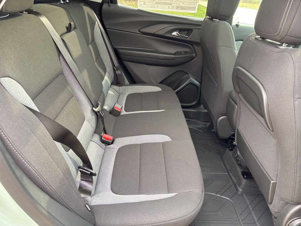 New 2026 Chevrolet TrailBlazer LT w/ Convenience Package FWD image 36
