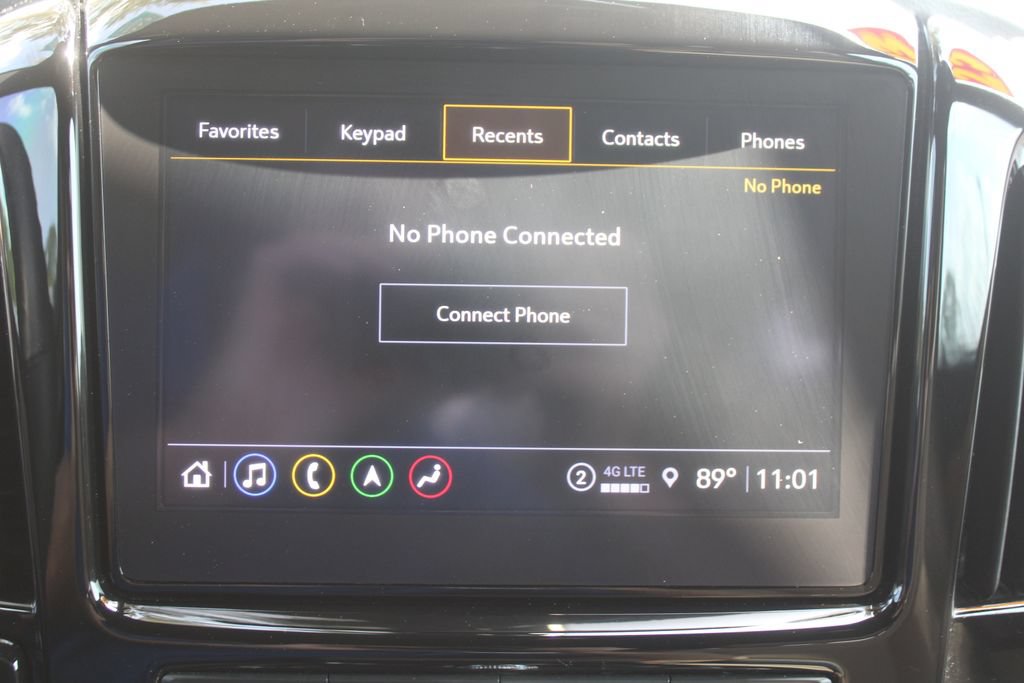 Used 2023 Chevrolet Traverse Premier FWD image 52