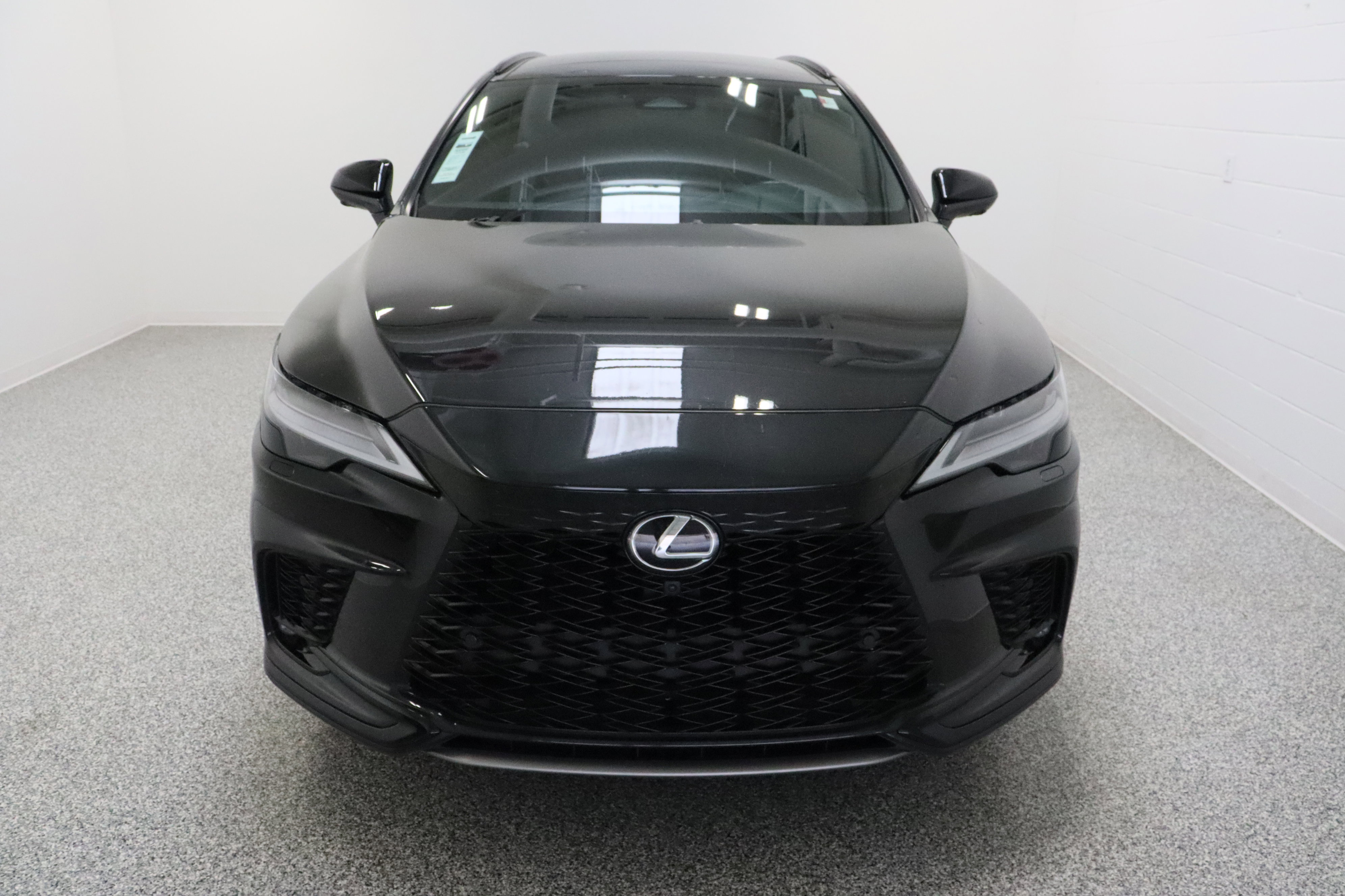Used 2024 Lexus RX 500h F Sport w/ Convenience Package AWD/4WD image 3