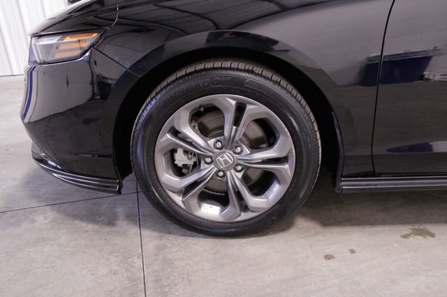 Used 2023 Honda Accord EX-L image 11