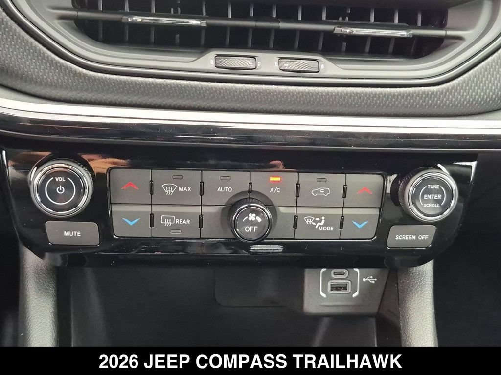 New 2026 Jeep Compass Trailhawk w/ Trailer Tow Group AWD/4WD image 22