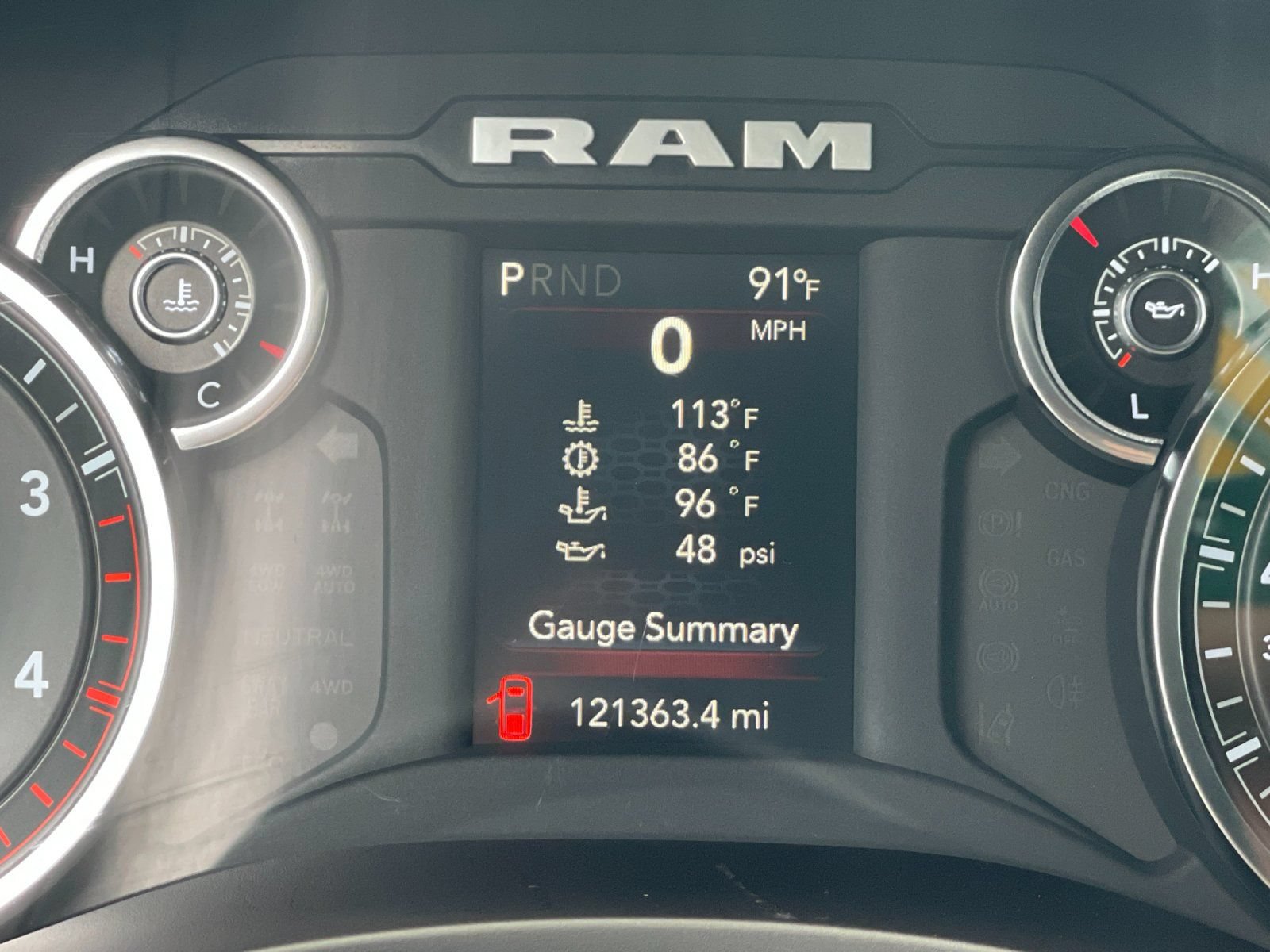 Used 2023 RAM 4500 Tradesman w/ Chrome Appearance Group AWD/4WD image 27