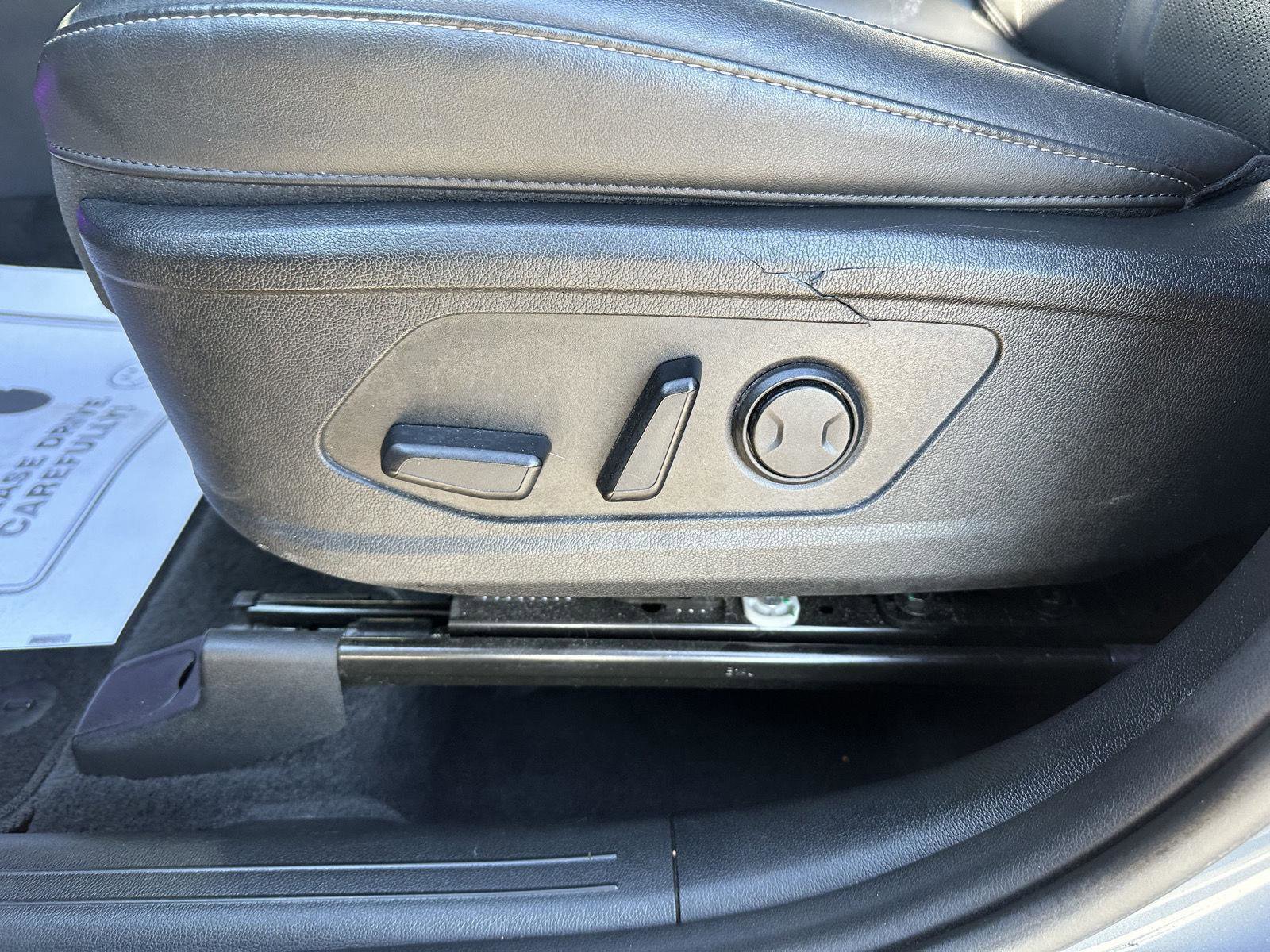 Used 2022 Kia Sorento SX image 17