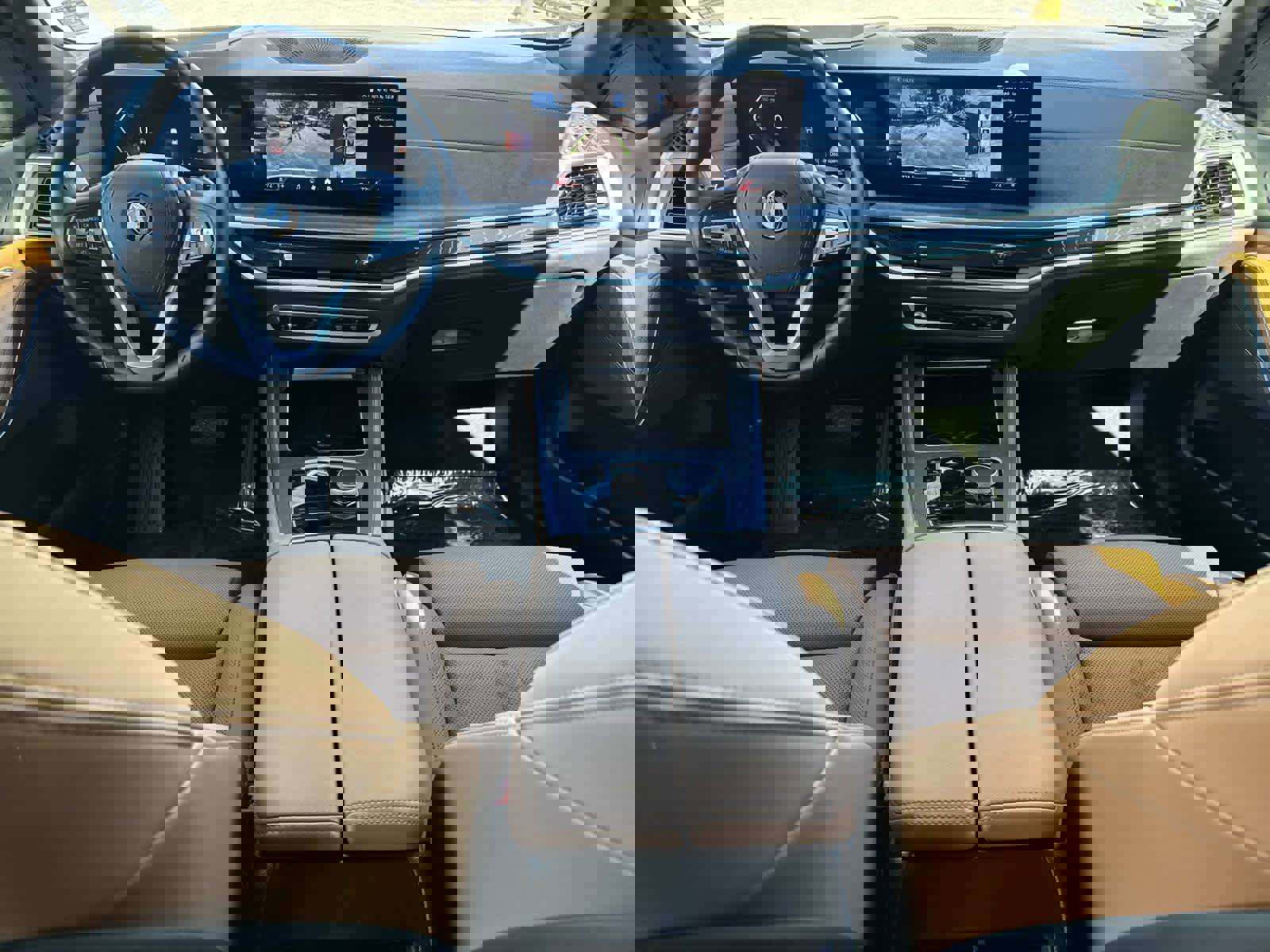 Certified 2025 BMW X5 sDrive40i w/ Parking Assistance Package image 16