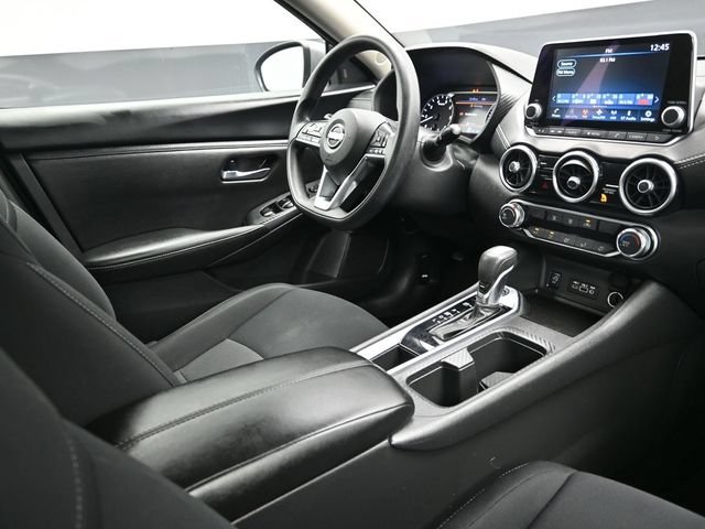 Used 2024 Nissan Sentra SV FWD image 18