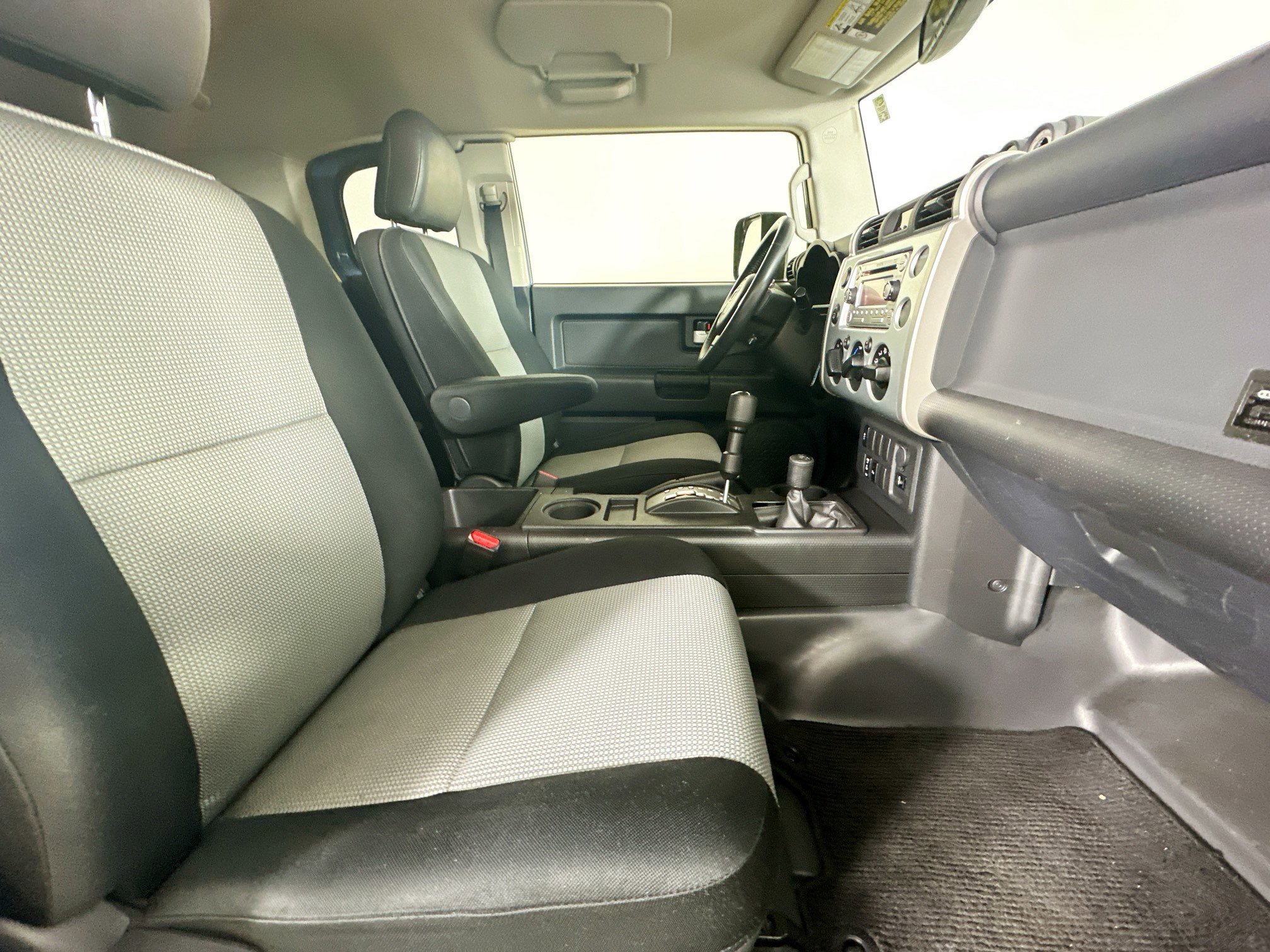 Used 2014 Toyota FJ Cruiser 4WD w/ Trail Teams Ultimate Edition image 40