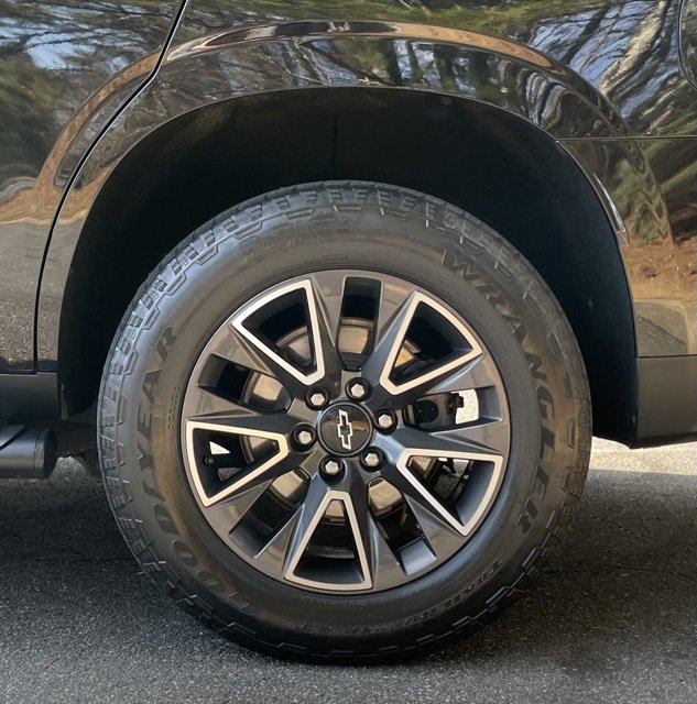 Used 2021 Chevrolet Tahoe Z71 w/ Luxury Package image 7