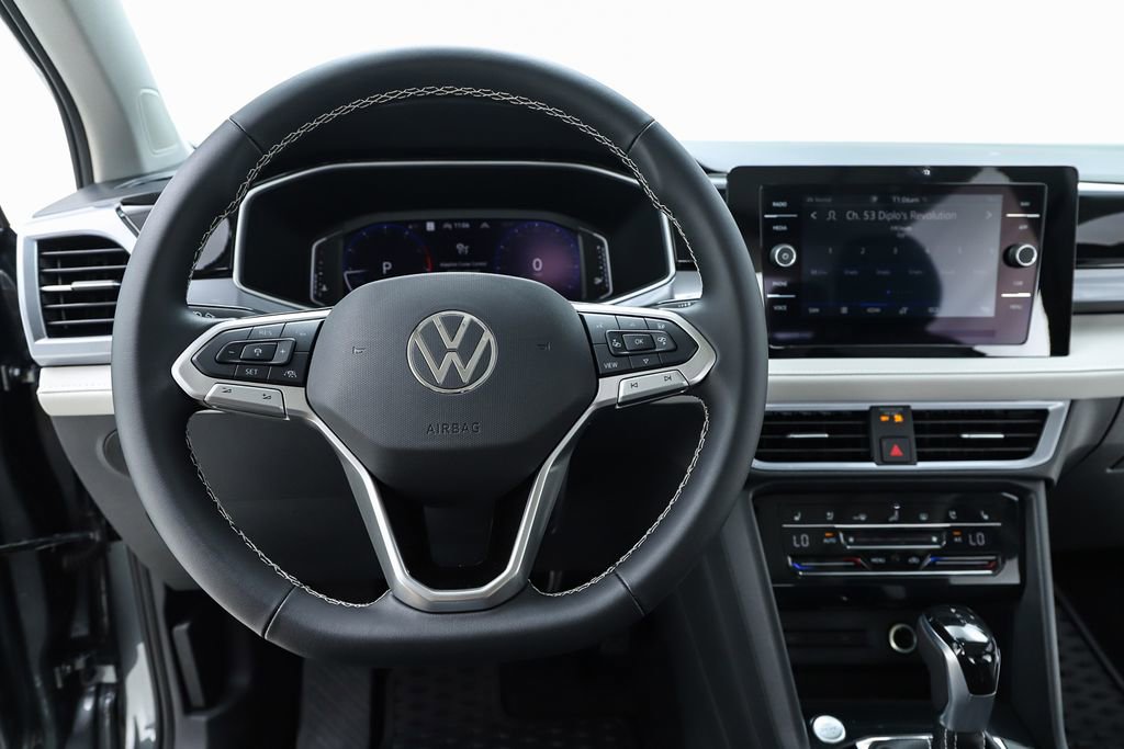 New 2025 Volkswagen Taos SEL image 20