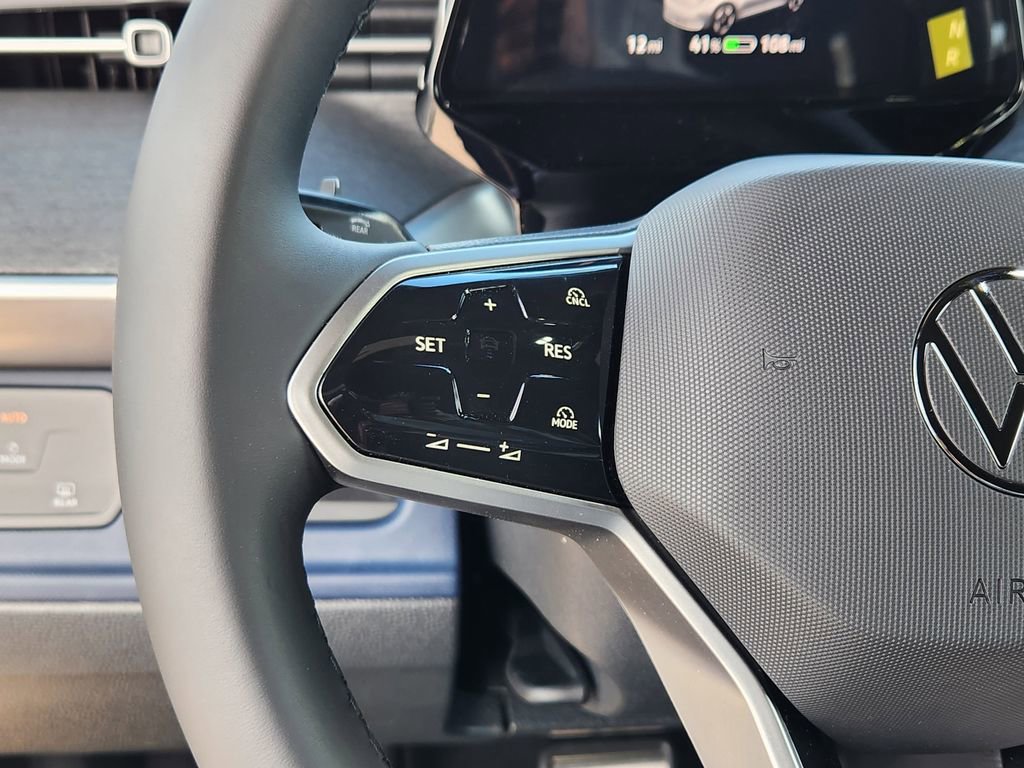 New 2025 Volkswagen ID. Buzz Pro S image 8