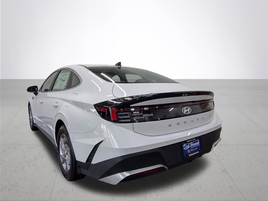 New 2026 Hyundai Sonata SE FWD image 9