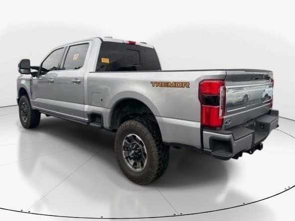 Used 2024 Ford F250 Platinum w/ Tremor Off-Road Package image 6