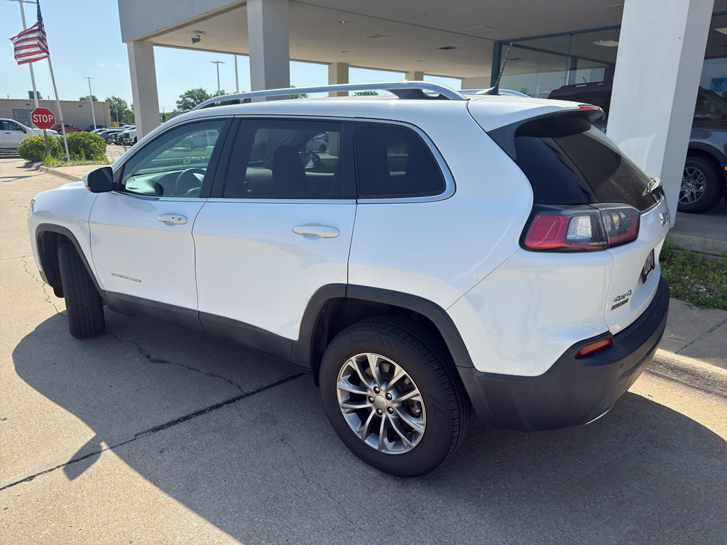 Used 2019 Jeep Cherokee Latitude Plus w/ Comfort/Convenience Group AWD/4WD image 10