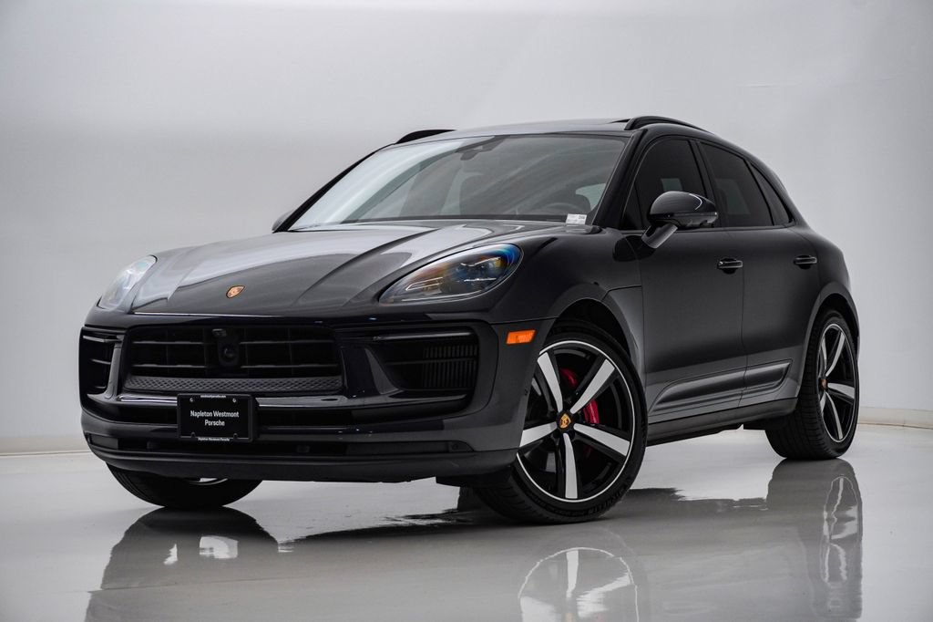 Used 2024 Porsche Macan S AWD/4WD video 1