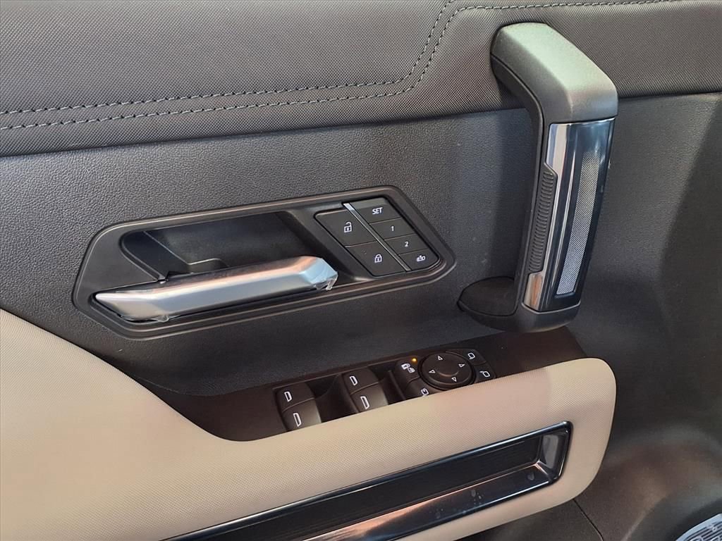 Used 2026 GMC Hummer EV 4x4 Crew Cab image 11