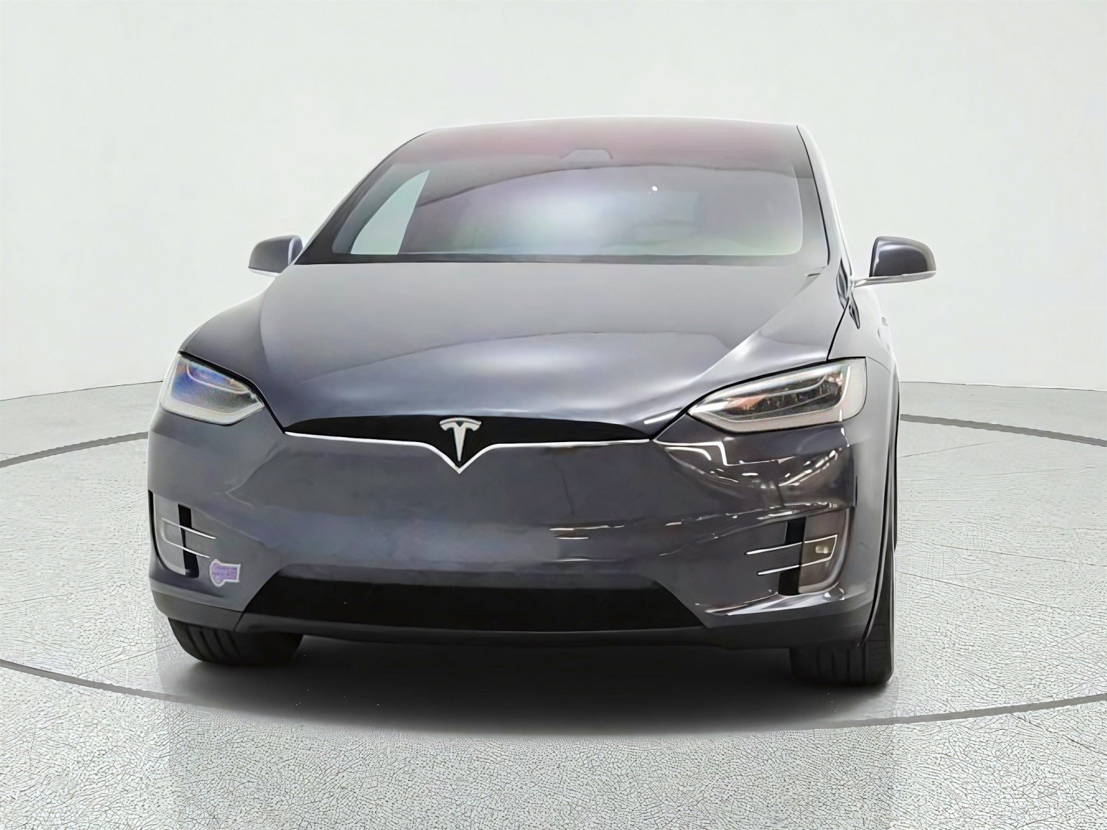 Used 2017 Tesla Model X 90D AWD/4WD image 2
