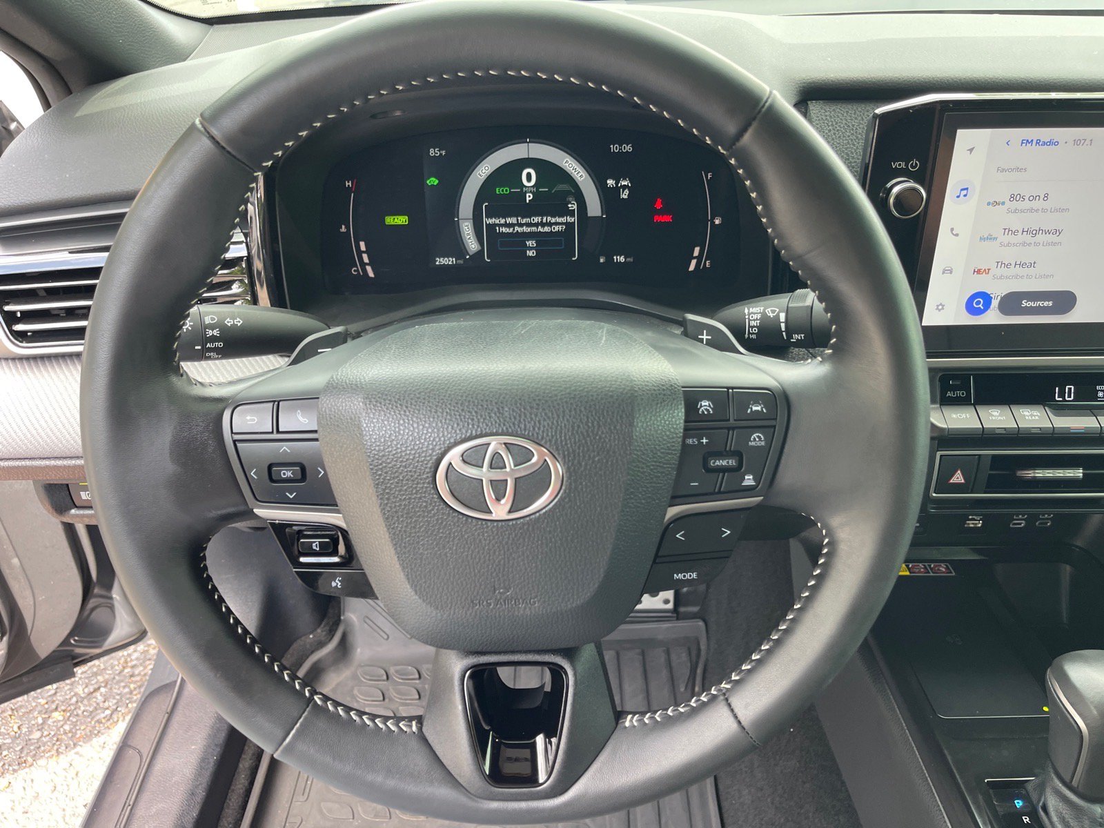 Used 2025 Toyota Camry SE w/ Multimedia Upgrade Package FWD image 7