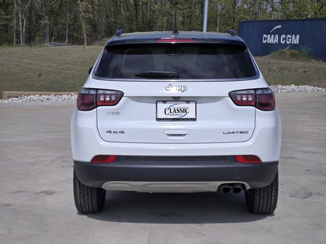 Used 2022 Jeep Compass Limited image 7