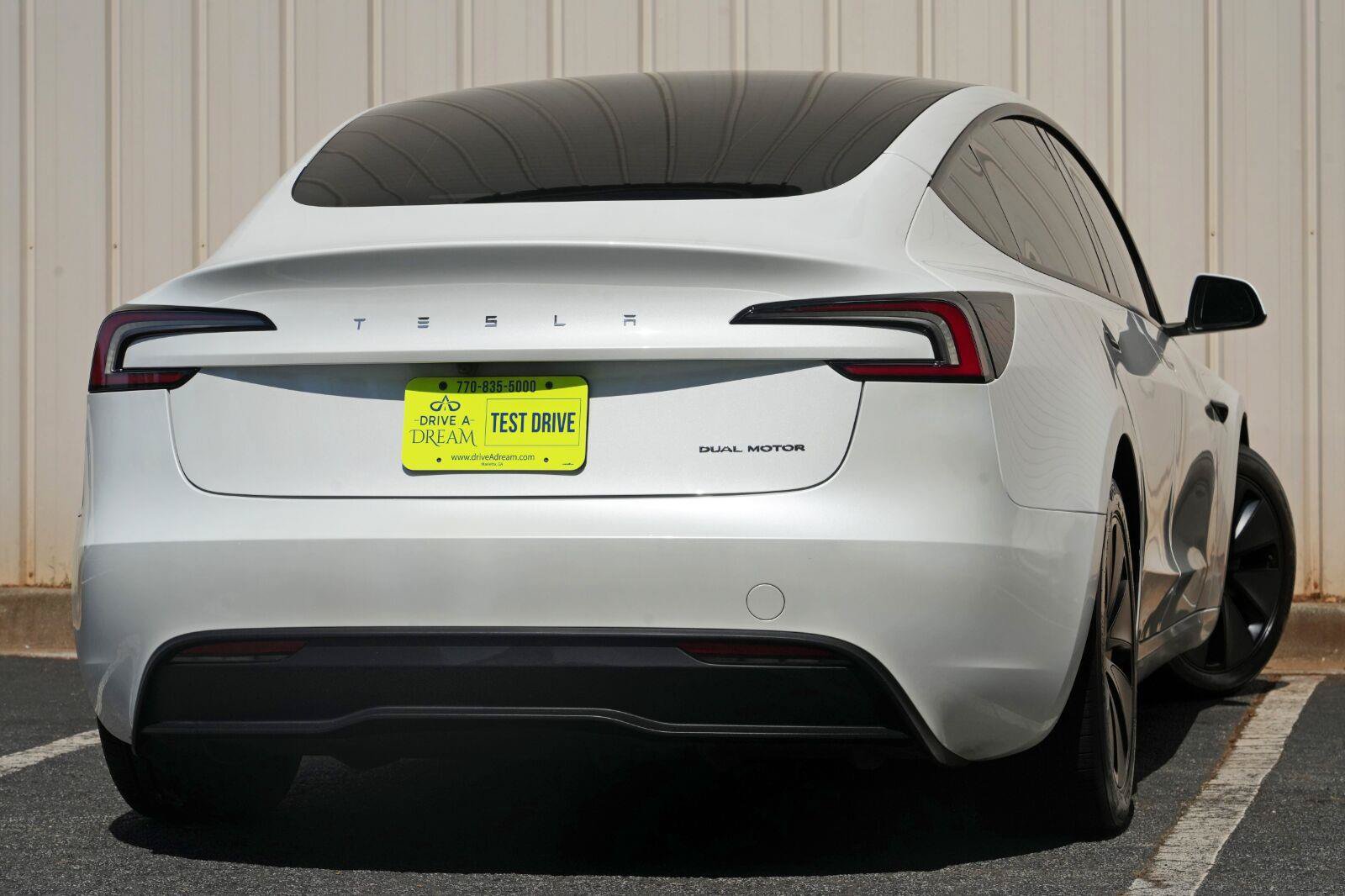 Used 2024 Tesla Model 3 Long Range AWD/4WD image 5